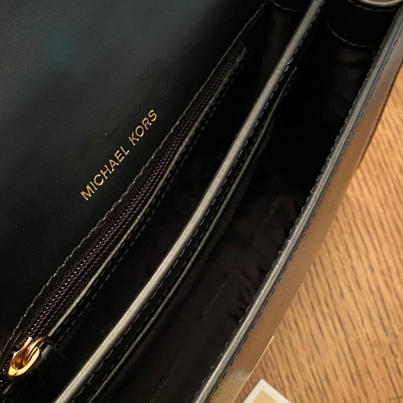 Michael Kors Black Leather Mott Handbag Bag - Picture 11 of 13